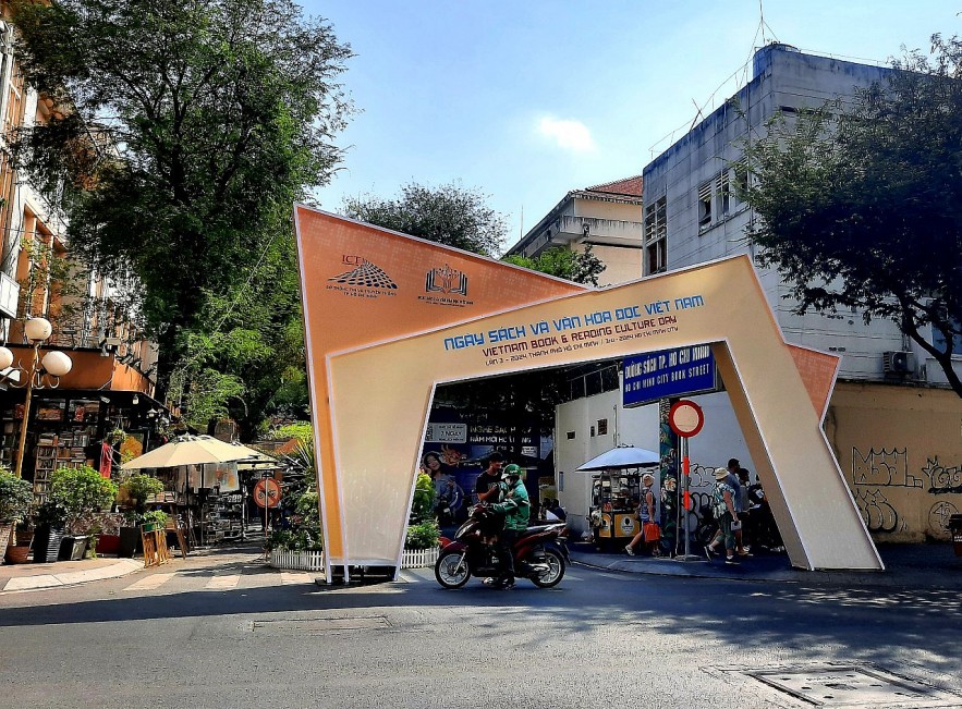 TP. Hồ Chí Minh: Chuyển đổi số, ứng dụng công nghệ trong ngày Sách và Văn hóa đọc Việt Nam năm 2024