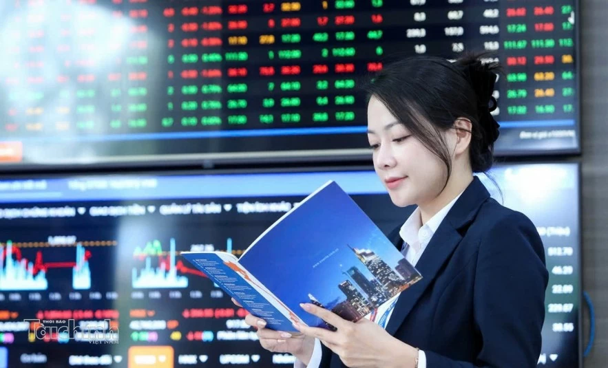 Chứng khoán ngày 16/10: VN-Index lấy lại sắc xanh, chấm dứt chuỗi giảm điểm