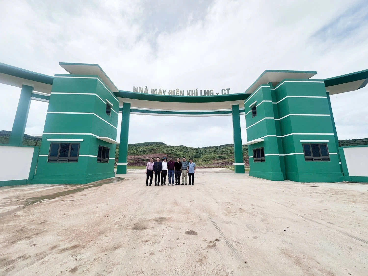 Đẩy nhanh tiến độ triển khai Dự án điện khí LNG Công Thanh