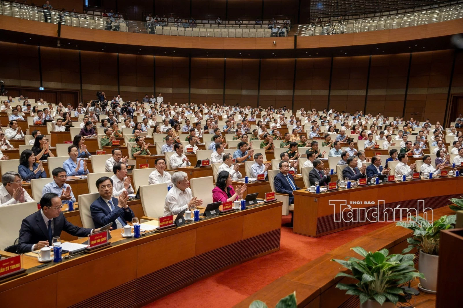Đảng bộ Bộ Tài chính nghiên cứu, học tập, quán triệt và triển khai thực hiện một số Nghị quyết, Chỉ thị của Bộ Chính trị