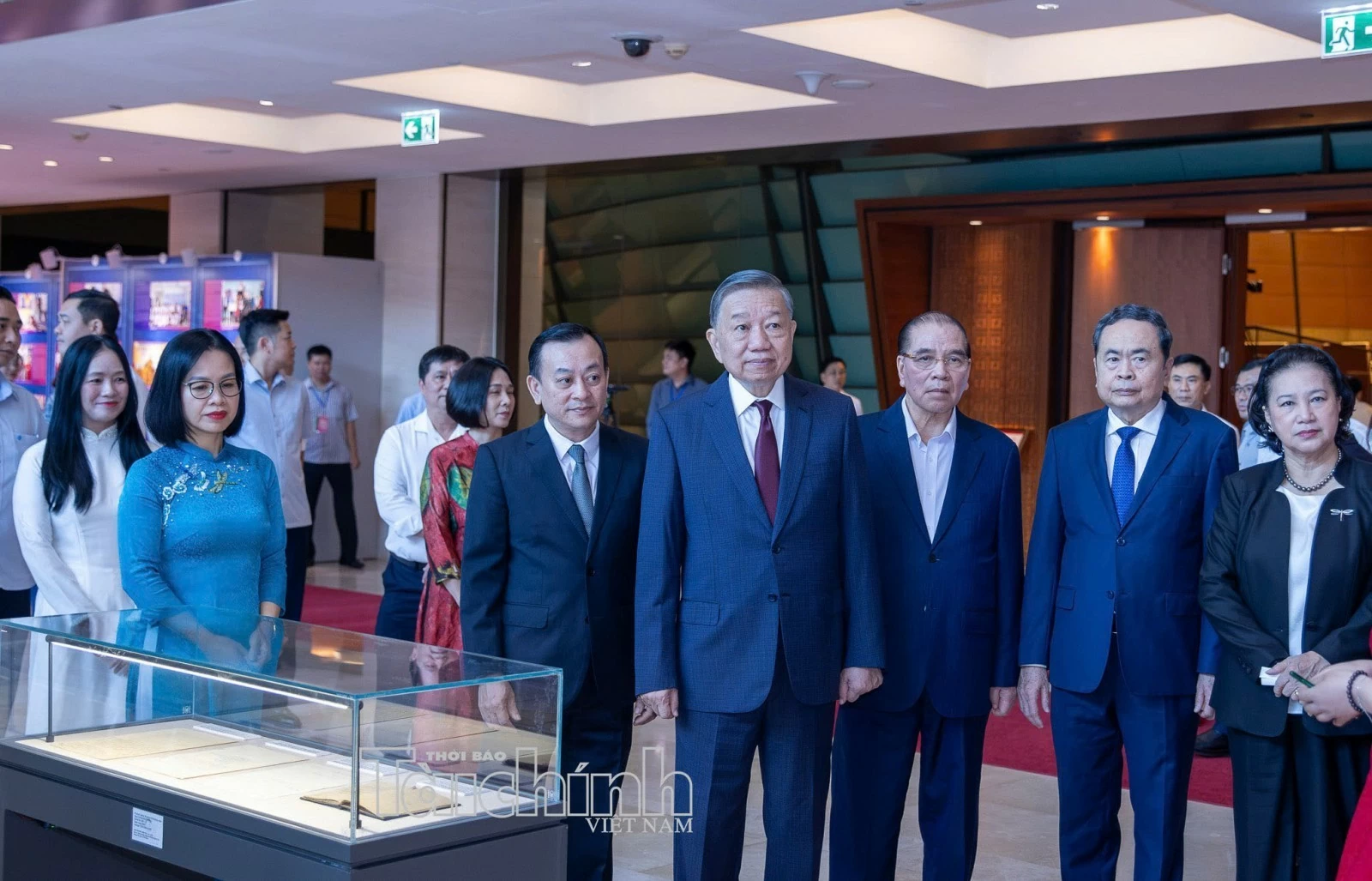 Đảng bộ Bộ Tài chính nghiên cứu, học tập, quán triệt và triển khai thực hiện một số Nghị quyết, Chỉ thị của Bộ Chính trị