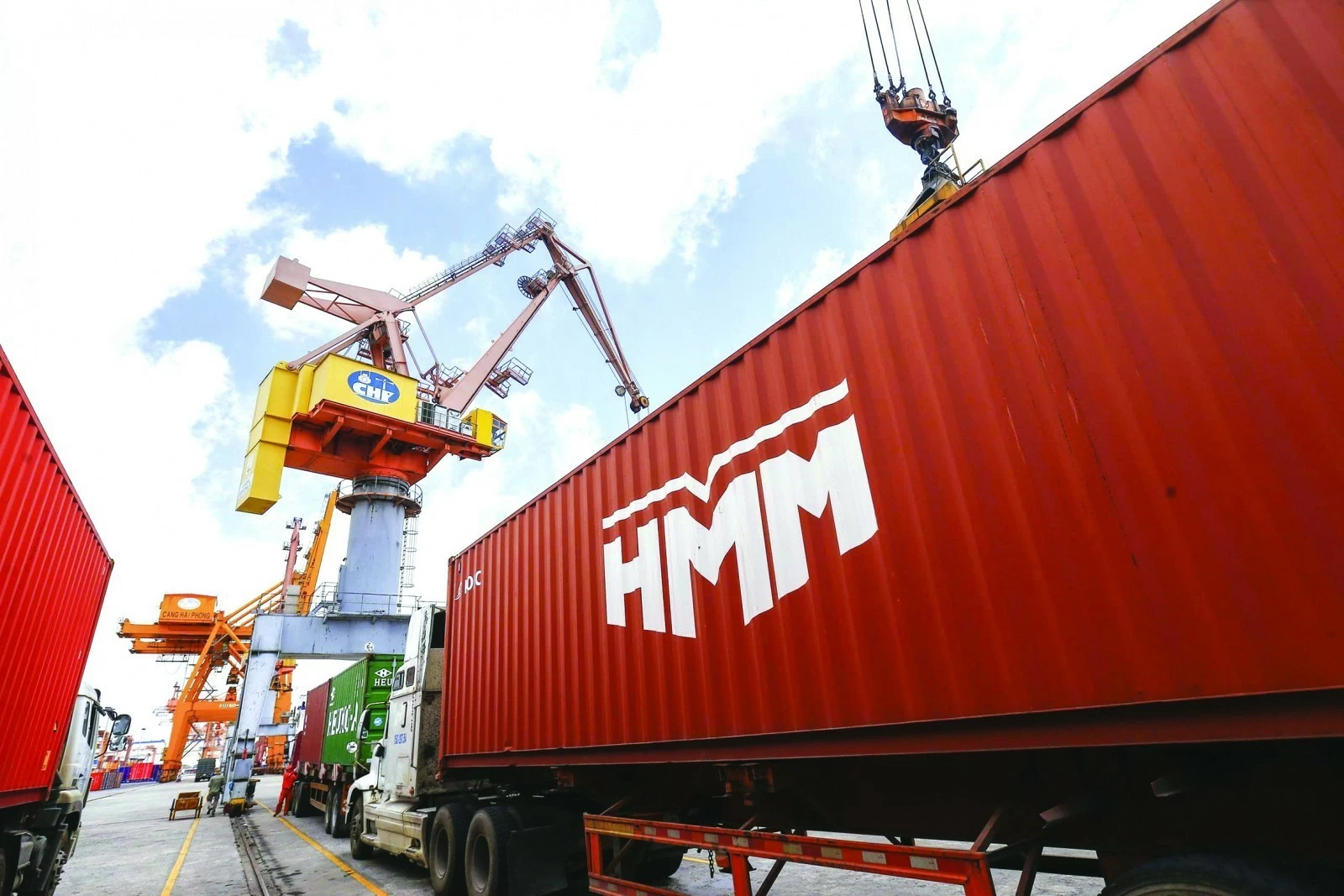 Phía sau triển vọng tích cực vẫn là bài toán về chất lượng