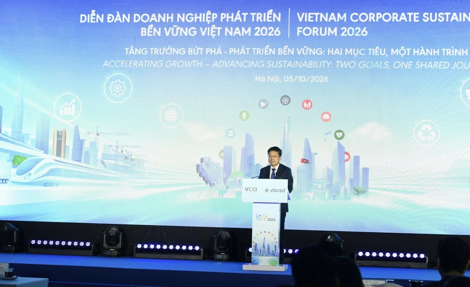 Đổi mới mô hình phát triển để hiện thực hóa mục tiêu tăng trưởng hai con số