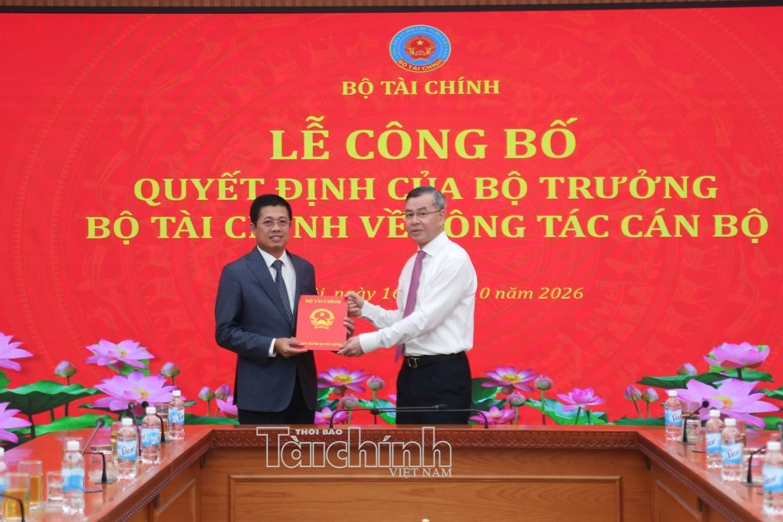 Bộ Tài chính bổ nhiệm Vụ trưởng Vụ Tổ chức cán bộ, Giám đốc Kho bạc Nhà nước