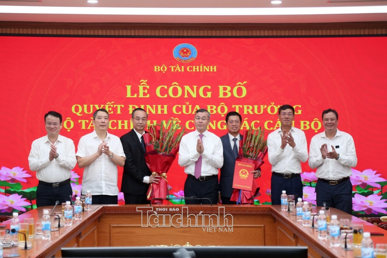 Bộ Tài chính bổ nhiệm Vụ trưởng Vụ Tổ chức cán bộ, Giám đốc Kho bạc Nhà nước