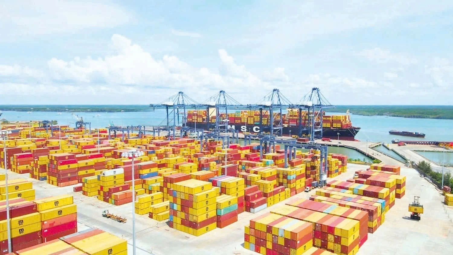 Cái Mép - Cần Giờ: Lợi thế nổi bật để trở thành cực cảng nước sâu và trung chuyển quốc tế Cái Mép - Cần Giờ: Lợi thế nổi bật để trở thành cực cảng nước sâu và trung chuyển quốc tế