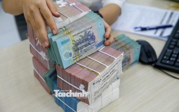 Thị trường tiền tệ tuần 12 - 16/10: Bơm ròng trở lại sau đợt hút mạnh 90.000 tỷ đồng, USD tự do rớt giá